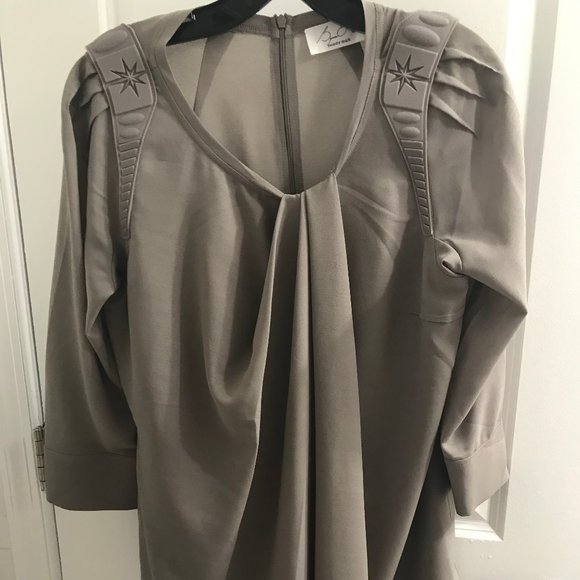 Byron Lars Beauty Mark Grey With Shoulder Trim Blouse - Picture 1 of 11